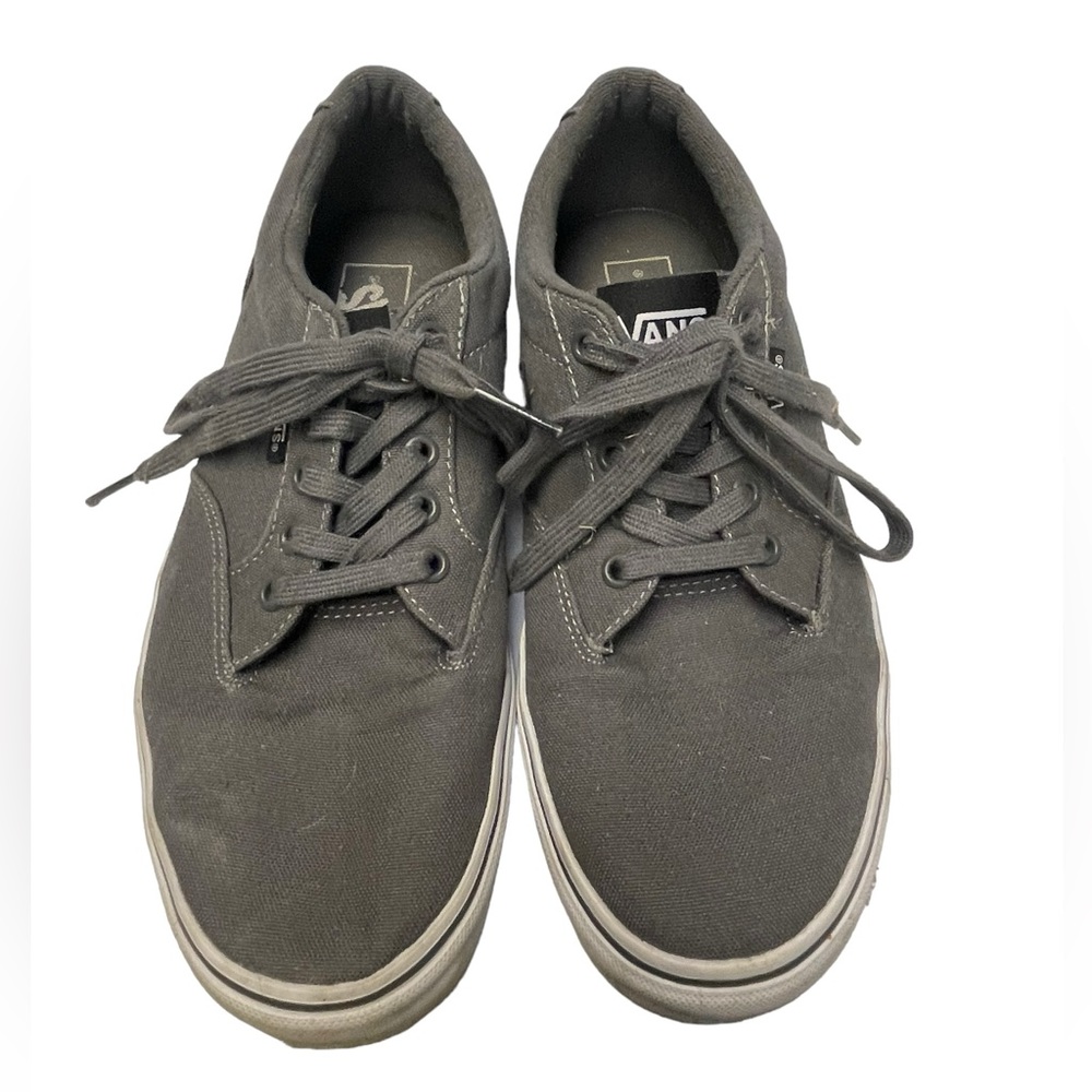 Gray Vans low top lace up sneakers 9.5